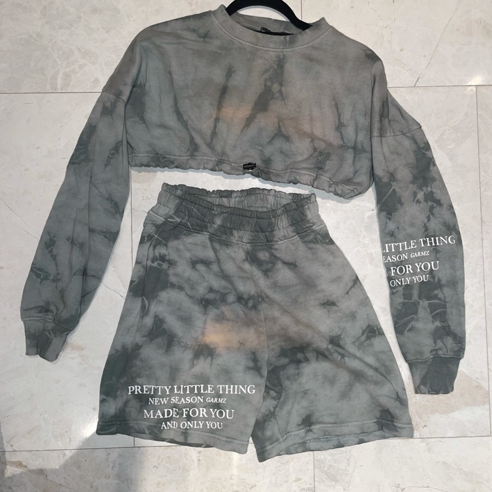 Pretty Little Thing Set